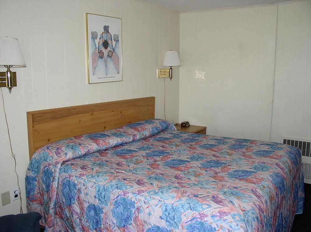Budget Inn photo 17
