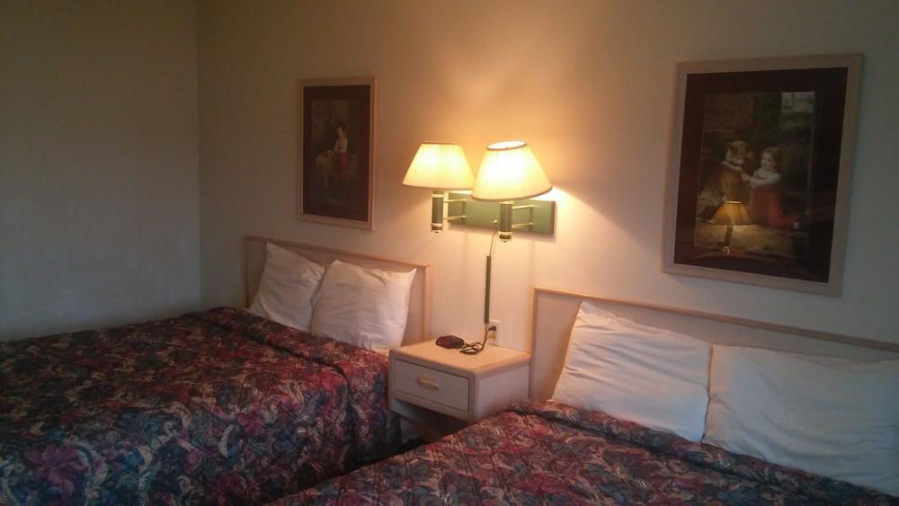 Bilmar Inn & Suites by Hotel O Hwy 77 photo 8