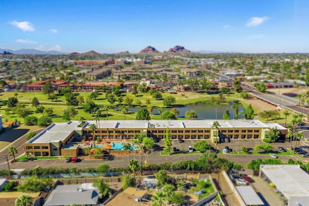 Bposhtels Scottsdale photo 20