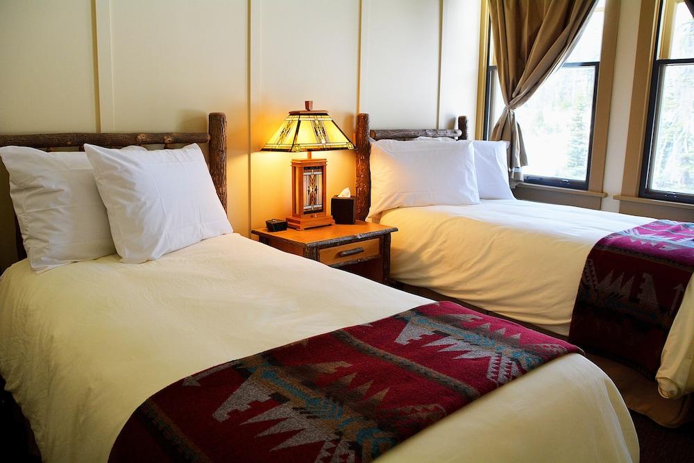 Paradise Inn photo 11