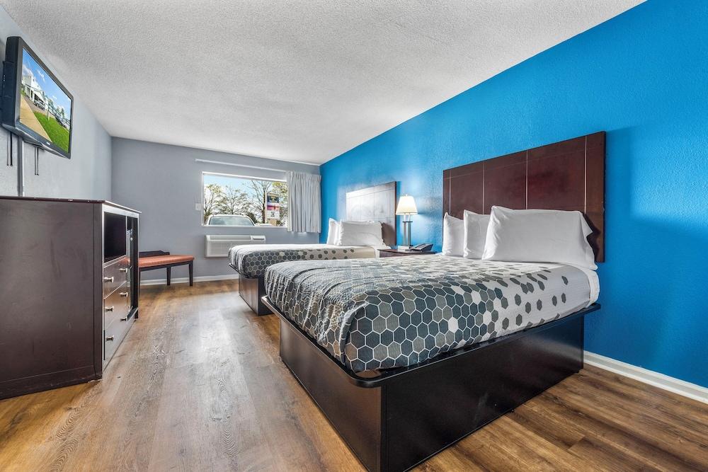 Super 8 by Wyndham Portsmouth - Norfolk photo 5