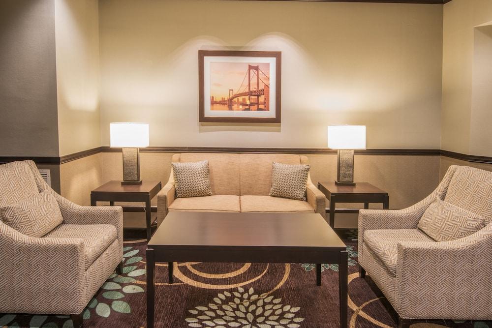 Staybridge Suites Columbus-Airport by IHG photo 2