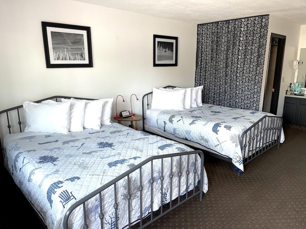 Chalet Motel Whitefish photo 25