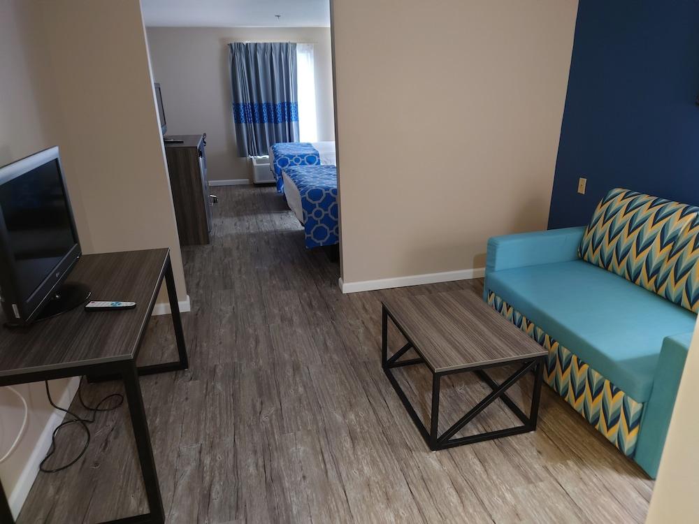 Baymont by Wyndham Adairsville photo 12