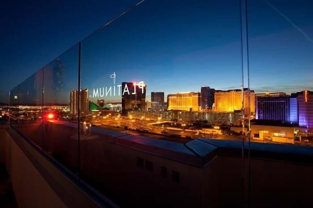 The Platinum Hotel photo 58