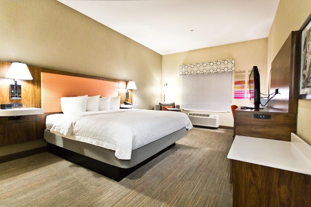 Hampton Inn & Suites Sacramento-Cal Expo photo 4