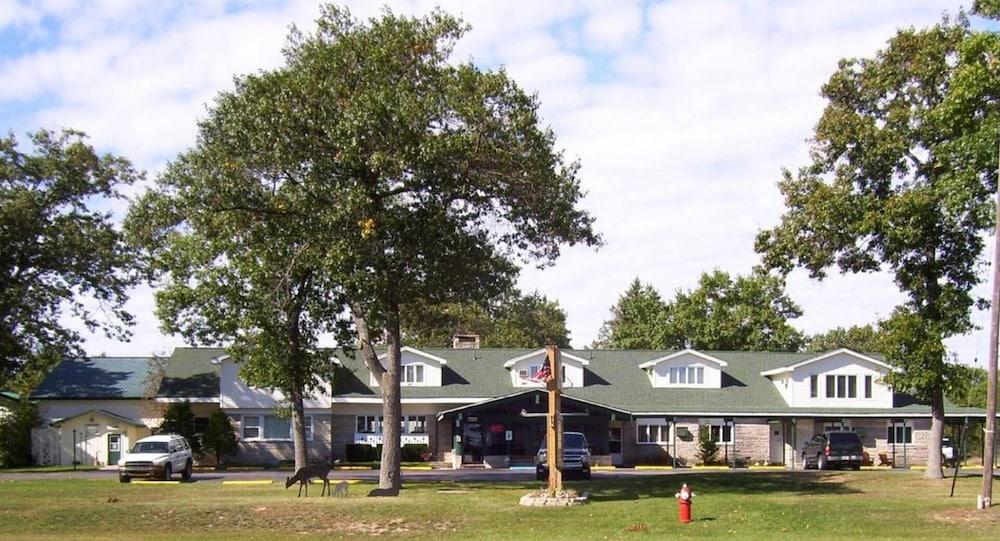 Rodeway Inn Oscoda — hotel in Oscoda