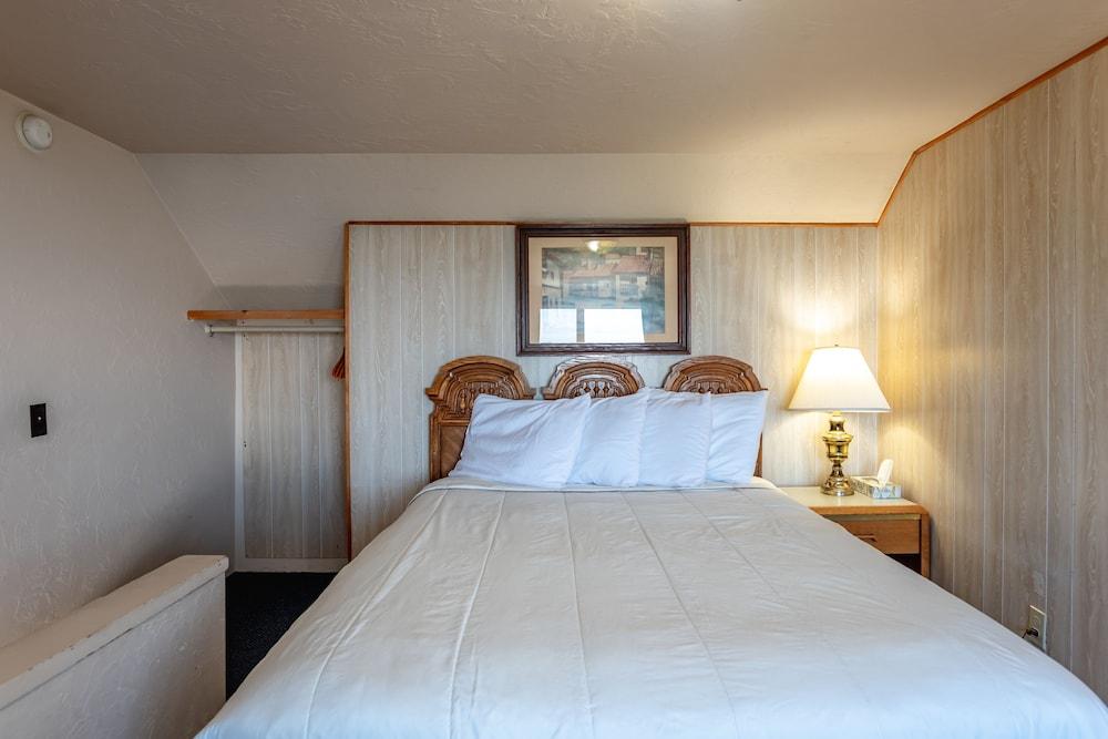 Terimore Bayfront Inn photo 31