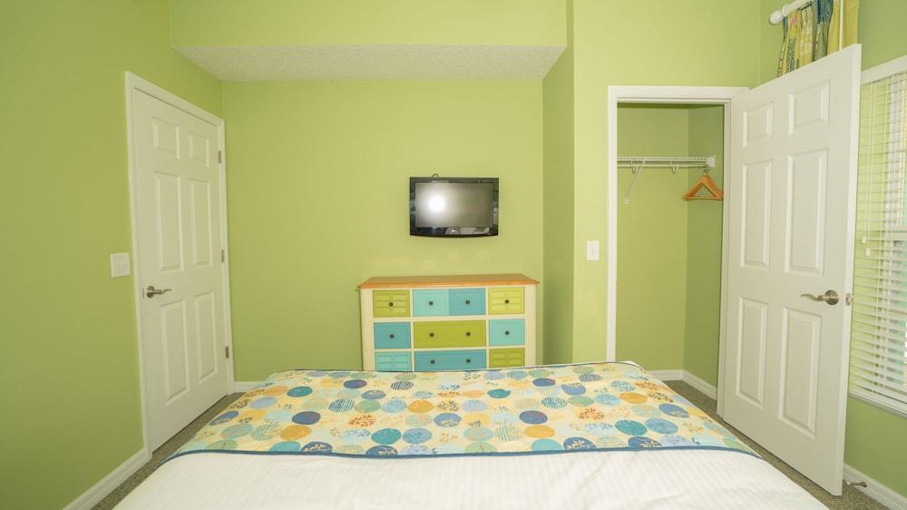 Barefoot Suites photo 50