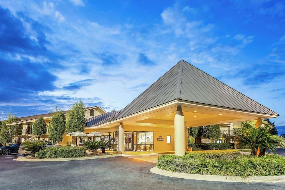 Days Inn by Wyndham Lake Park/Valdosta — hotel in Lake Park