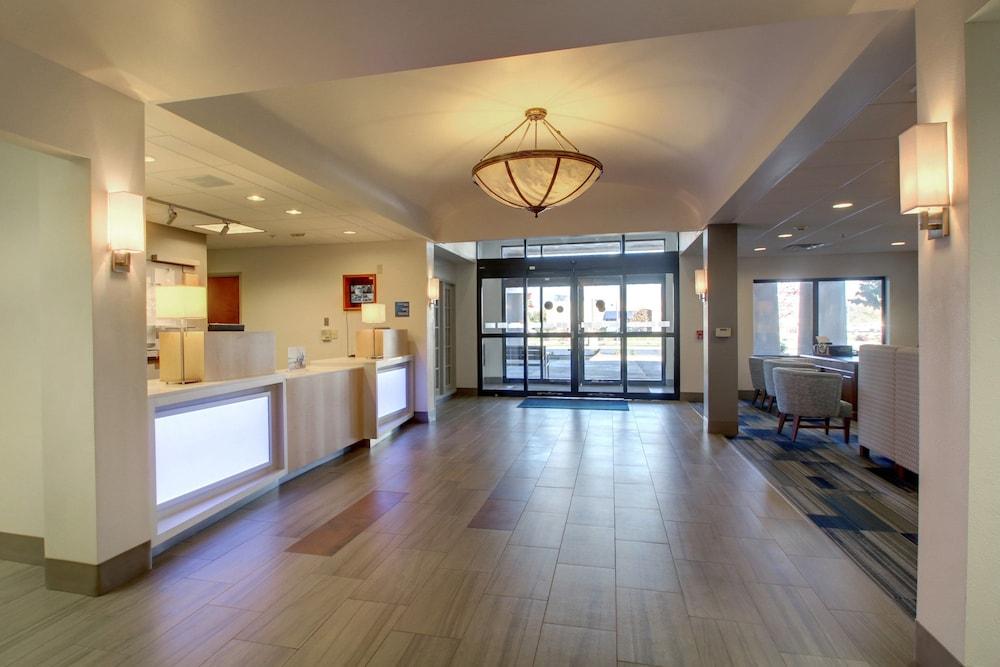 Holiday Inn Express Milwaukee North Brown Deer/Mequon by IHG photo 38