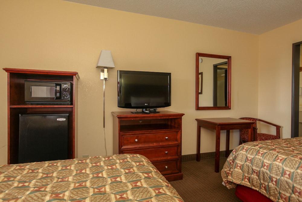 Budget Inn photo 9