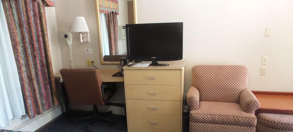 River's Edge Motel photo 27