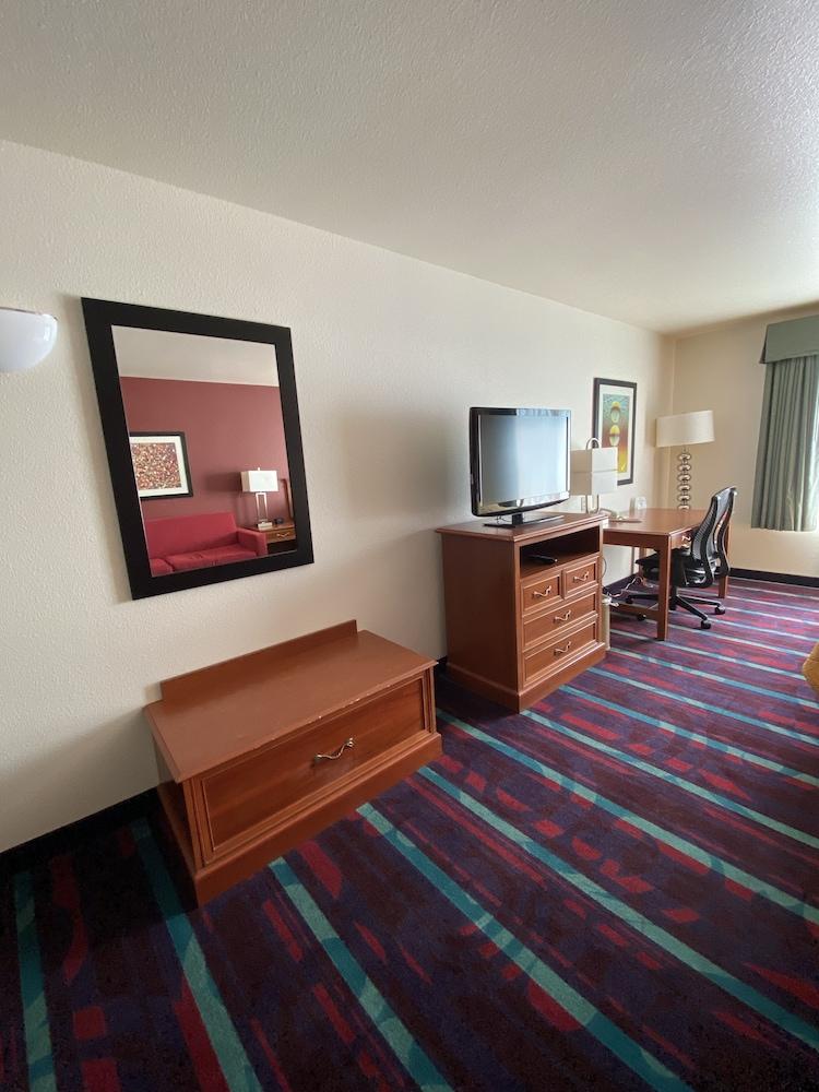 Budget Inn San Leandro photo 9