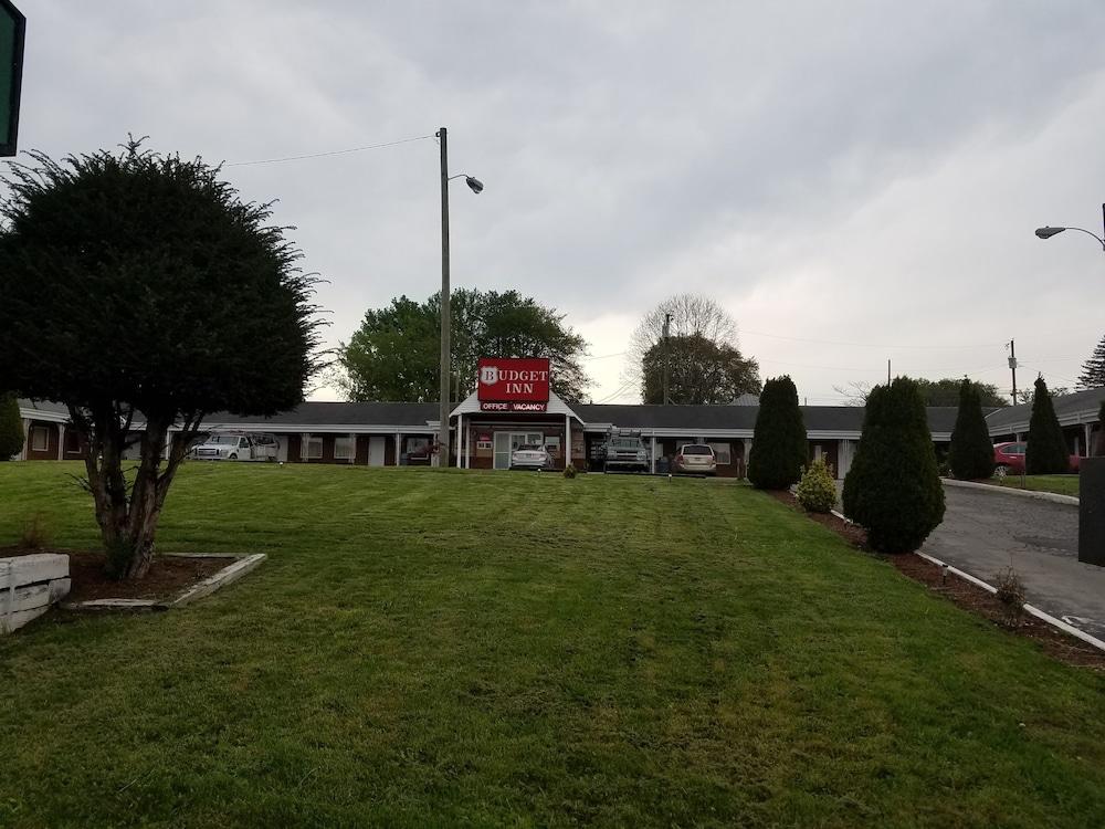 Budget Inn photo 4