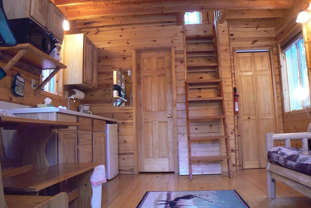 Smoky Bear Ranch Bed & Breakfast & Cabins photo 29