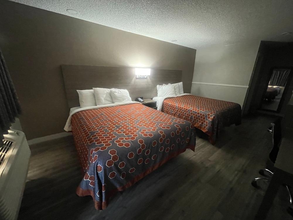 SimpleStay Suites - San Bernardino photo 4