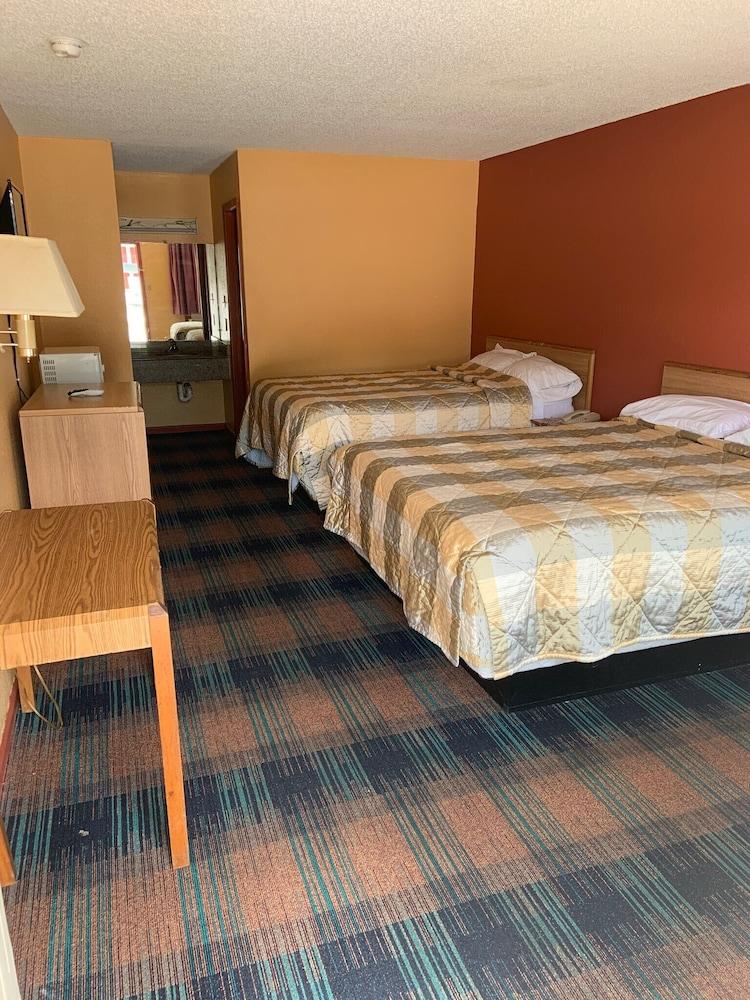 Luxury Inn & Suites Forrest City photo 5