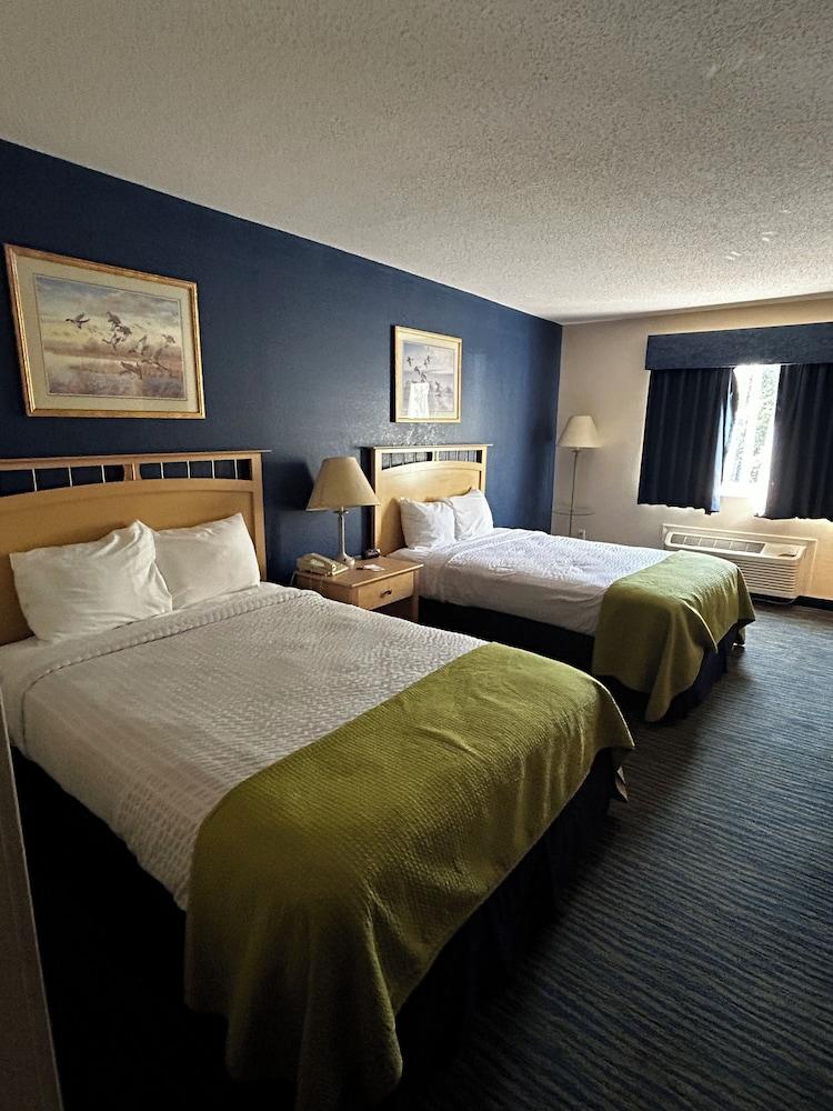 Ameristay Hotel Inn & Suites Waverly photo 6
