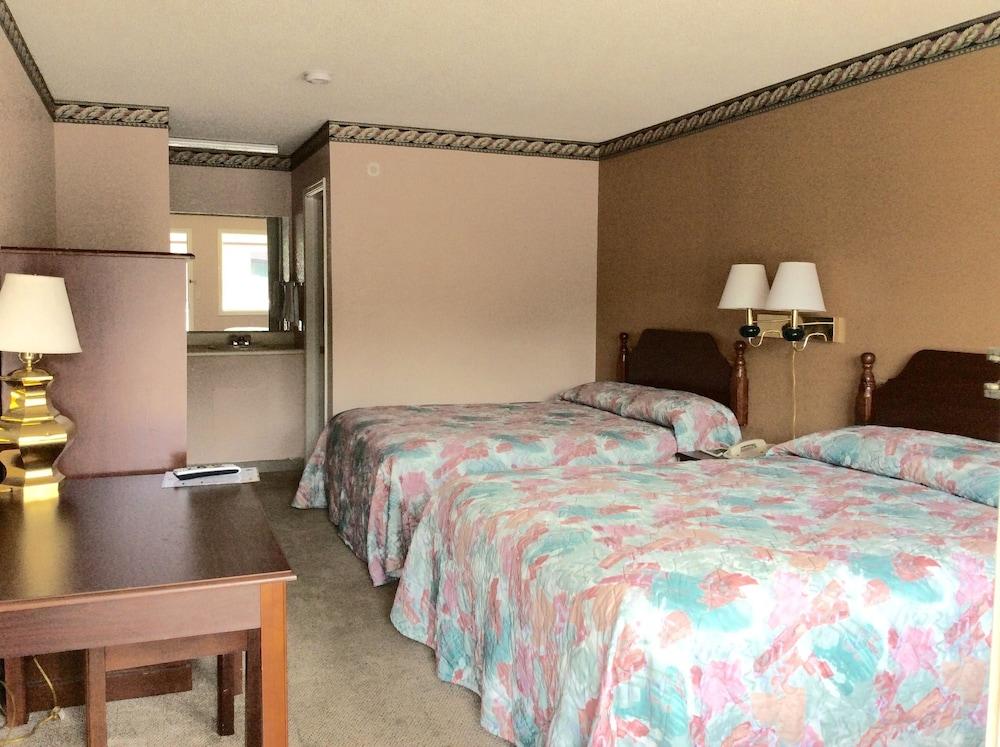 Budget Inn photo 9