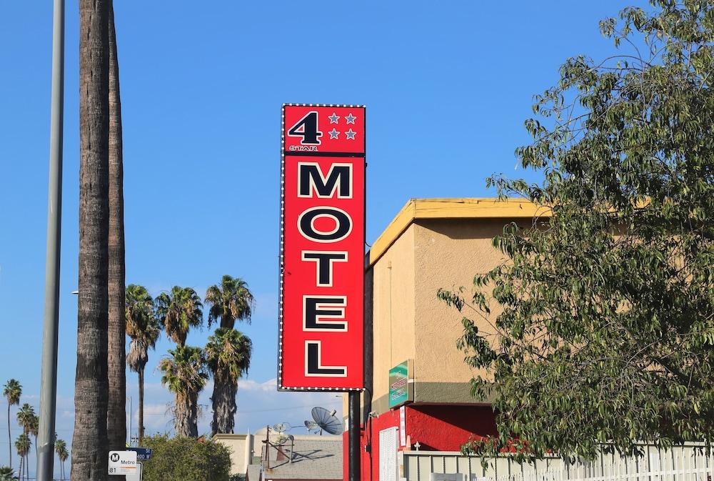 4 Star Motel photo 1