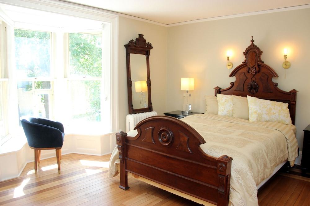 Governor's Mansion Inn photo 10