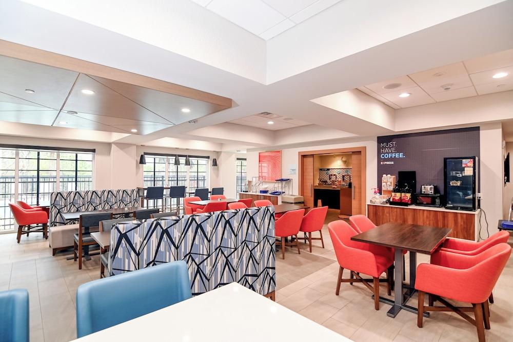 Holiday Inn Express & Suites Palm Coast I95 by IHG photo 26