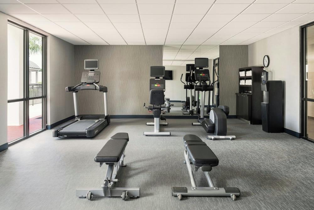 Courtyard by Marriott Brunswick photo 14