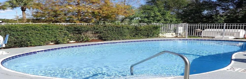 Ruskin Inn Hotel photo 37