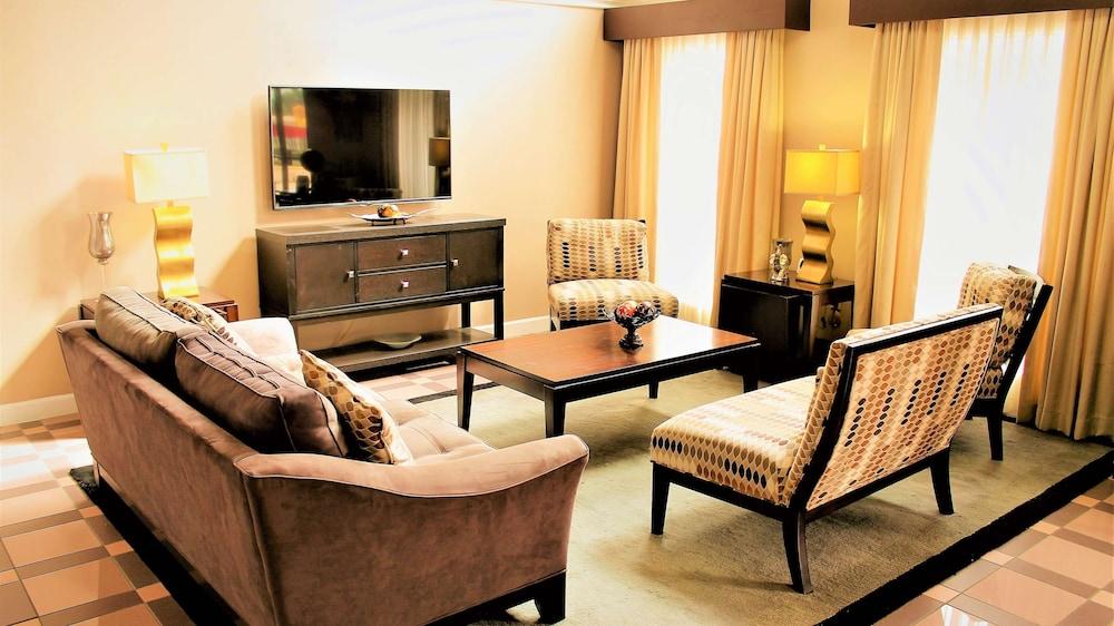 Best Western Inn Of Nacogdoches photo 2