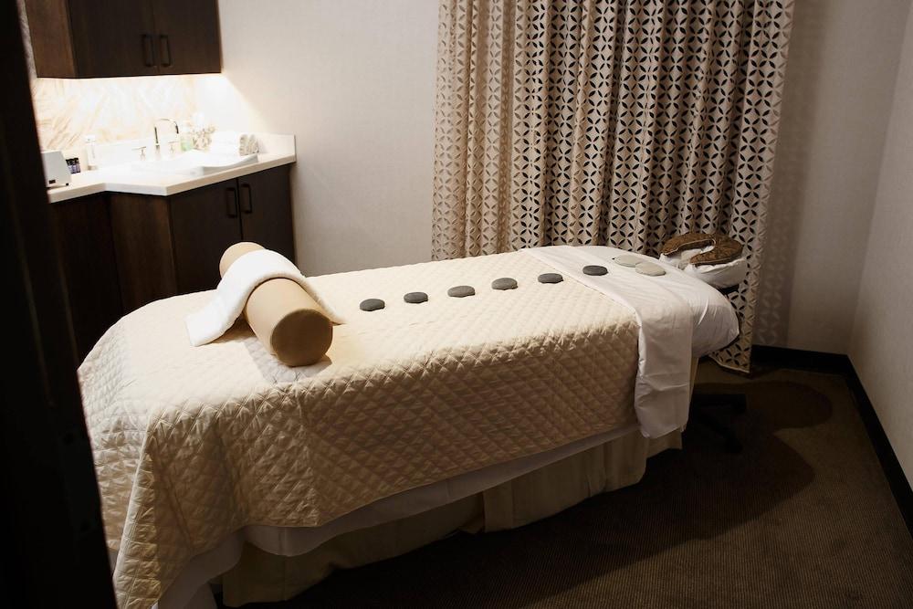 Lincolnshire Marriott Resort photo 44