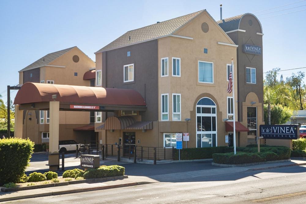 Hotel Vinea, a Travelodge by Wyndham — hotel in Healdsburg
