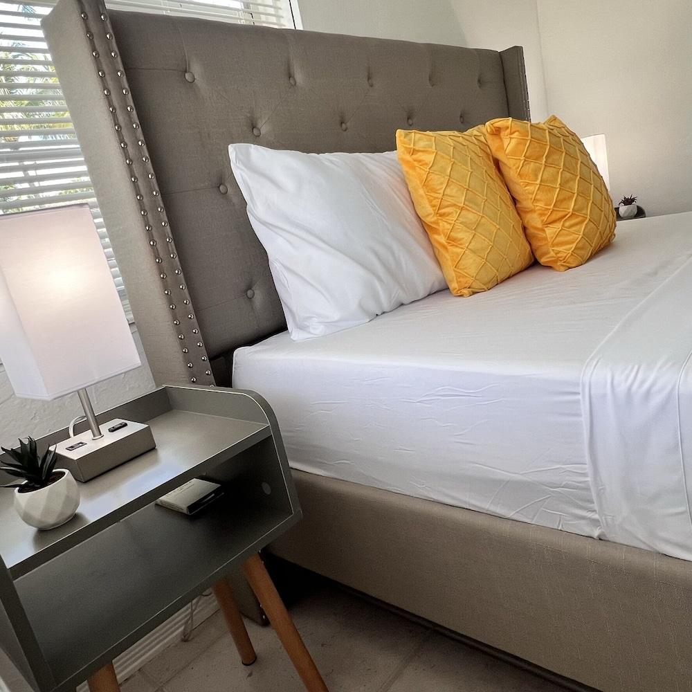 Coco Bay Condos photo 57