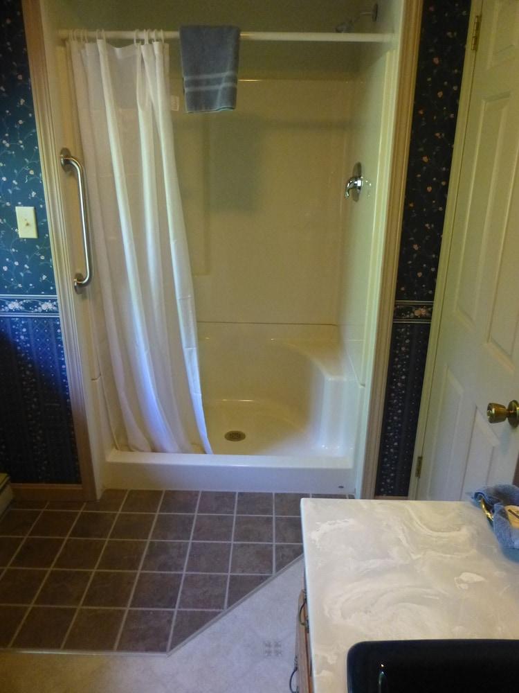 Smoketown Inn photo 18