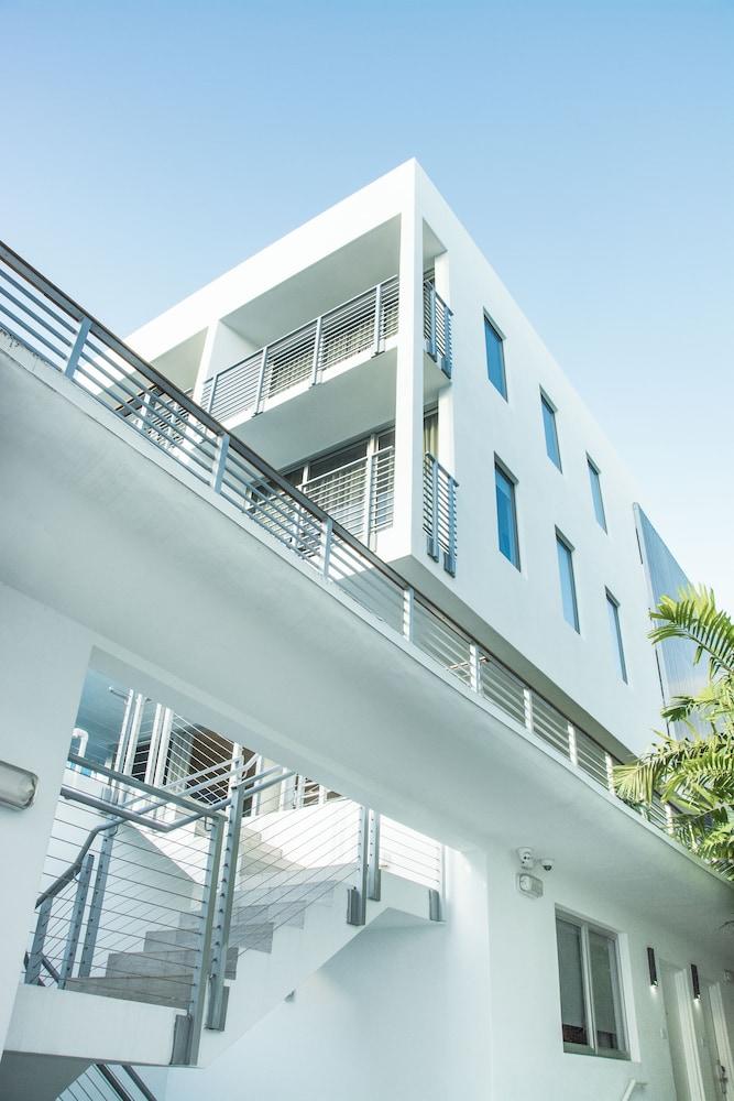 The Meridian Miami Beach photo 40