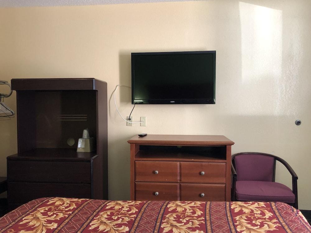 Western Inn photo 26
