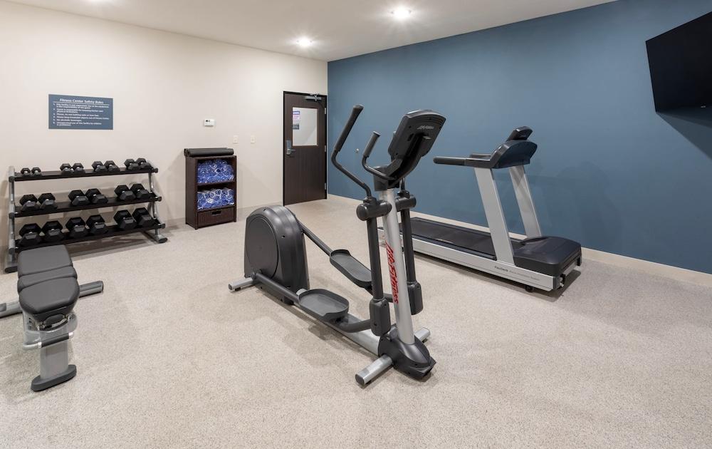 GrandStay Hotel & Suites Algona IA photo 19