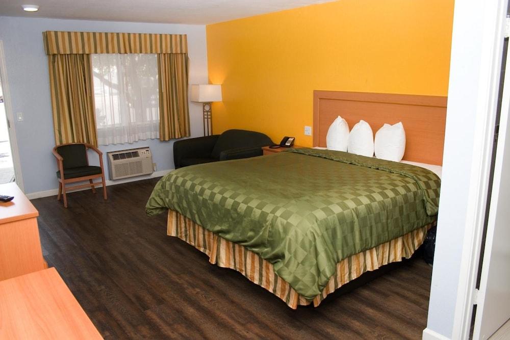Keefer's Inn photo 15