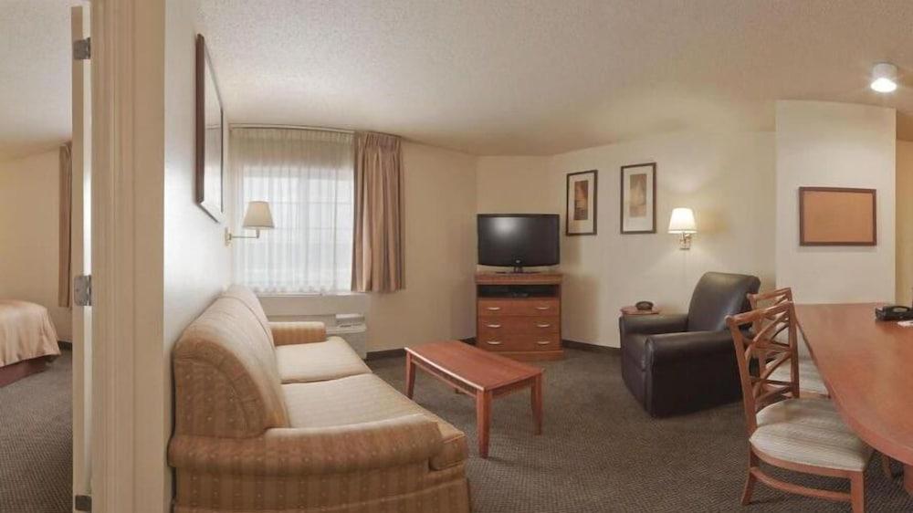 Candlewood Suites Williamsport by IHG photo 23