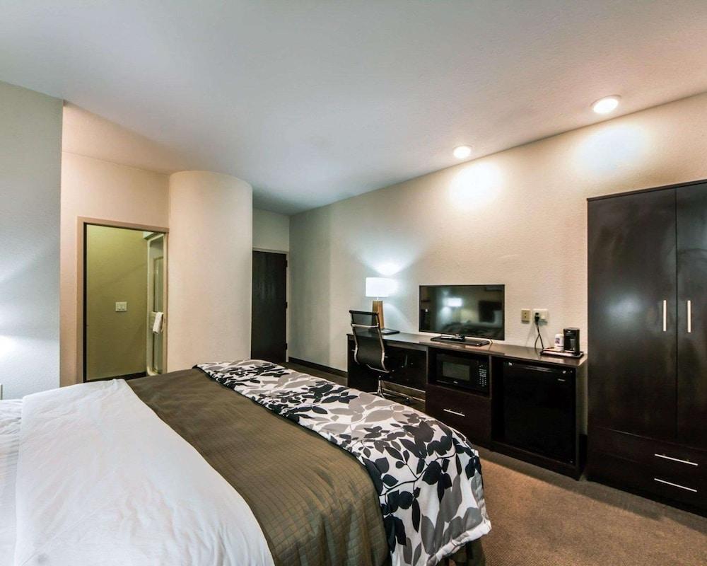 Sleep Inn & Suites Guthrie - Edmond North photo 13