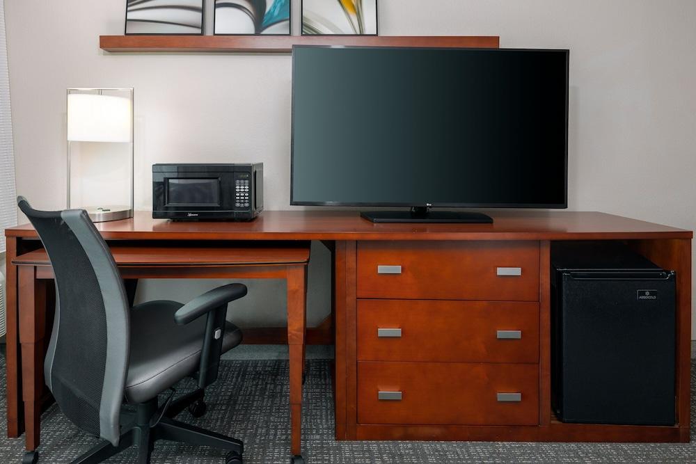 Courtyard by Marriott Asheville photo 8