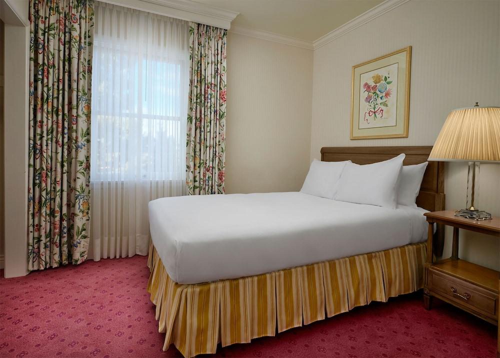Little America Hotel photo 45