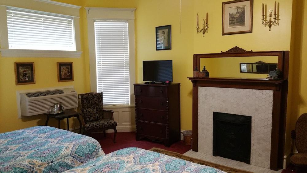 Edwardian Inn photo 7