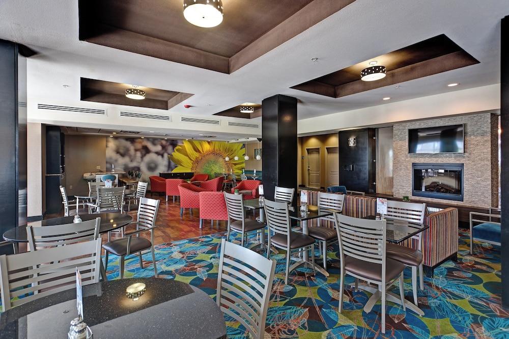 Holiday Inn Express & Suites Wichita Northwest by IHG photo 23