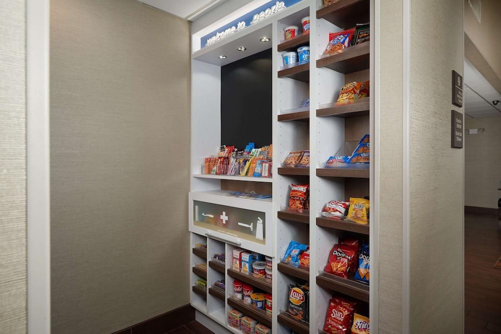Hampton Inn Phoenix/Glendale/Peoria photo 29