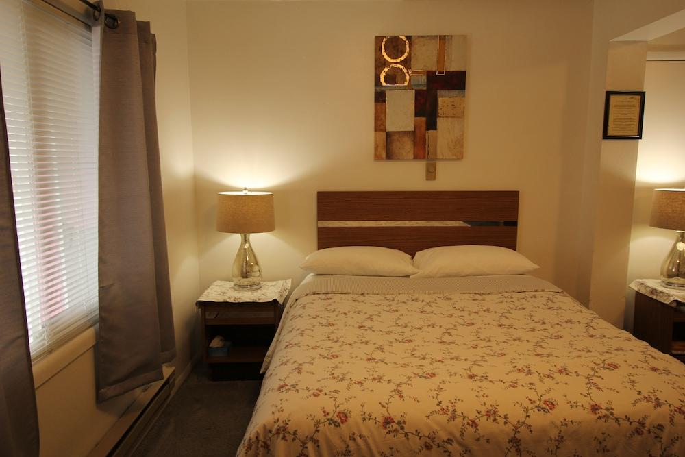 Mariner's Cove Inn photo 45