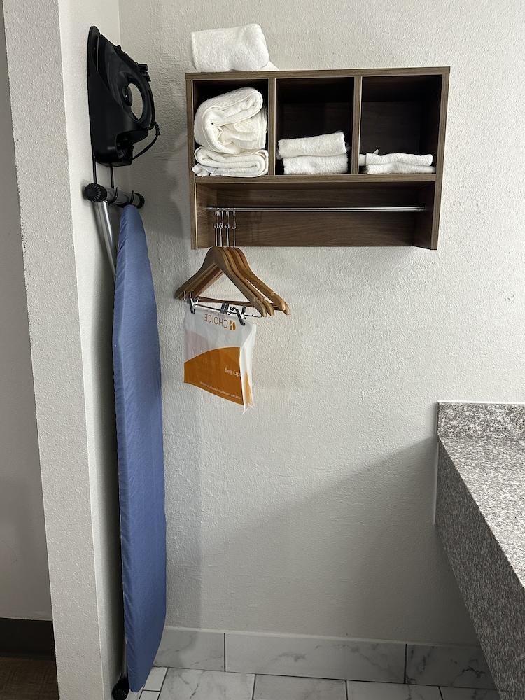 Quality Inn Monroe photo 11