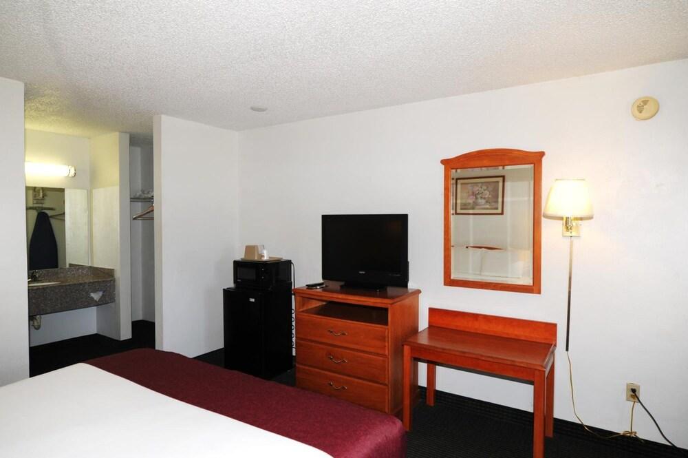 Sagamar Inn photo 39
