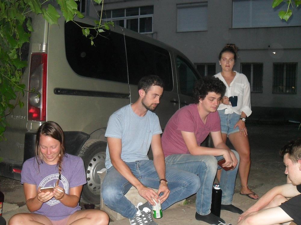Avenues Hostel photo 4
