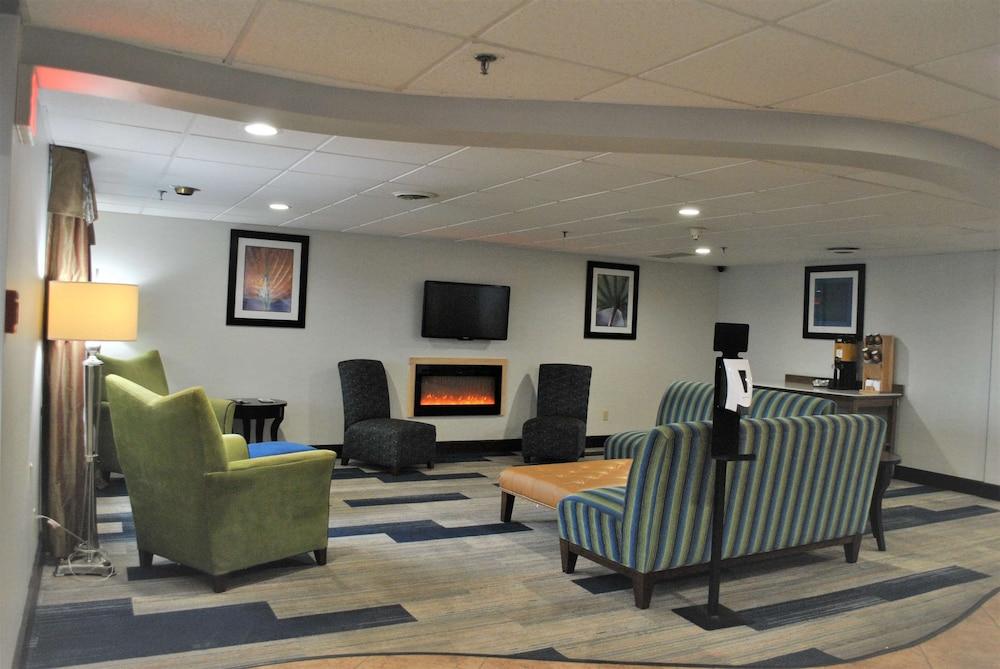 Best Western Owego Inn photo 18